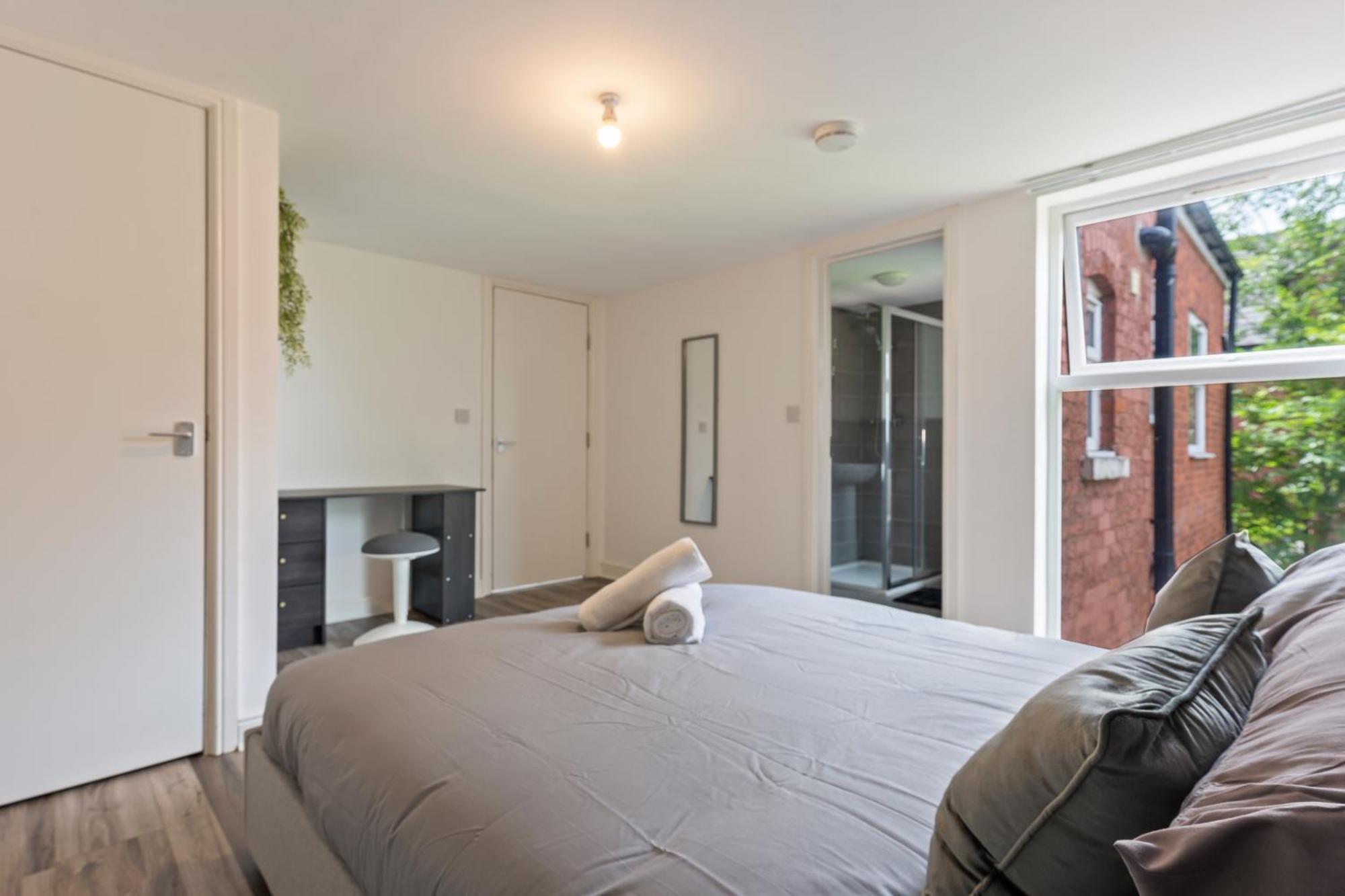 Bronze Haven - A Luxe And Cozy Stay In Birmingham Extérieur photo